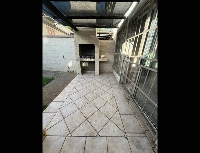 2 BEDROOM PROPERTY TO RENT IN PRETORIUSPARK